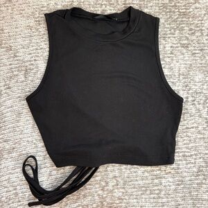 SHEIN Strappy Cropped Wrap Around Waist Feature Sleeveless Black Crop Top